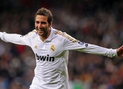 开云体育APP下载-猛龙速胜雷霆，布克成为关键先生，一场定义赛季的转折之战