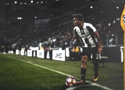 开云在线直播-足球新纪元，日本风暴席卷马德里，加维在英超书写争冠新剧本