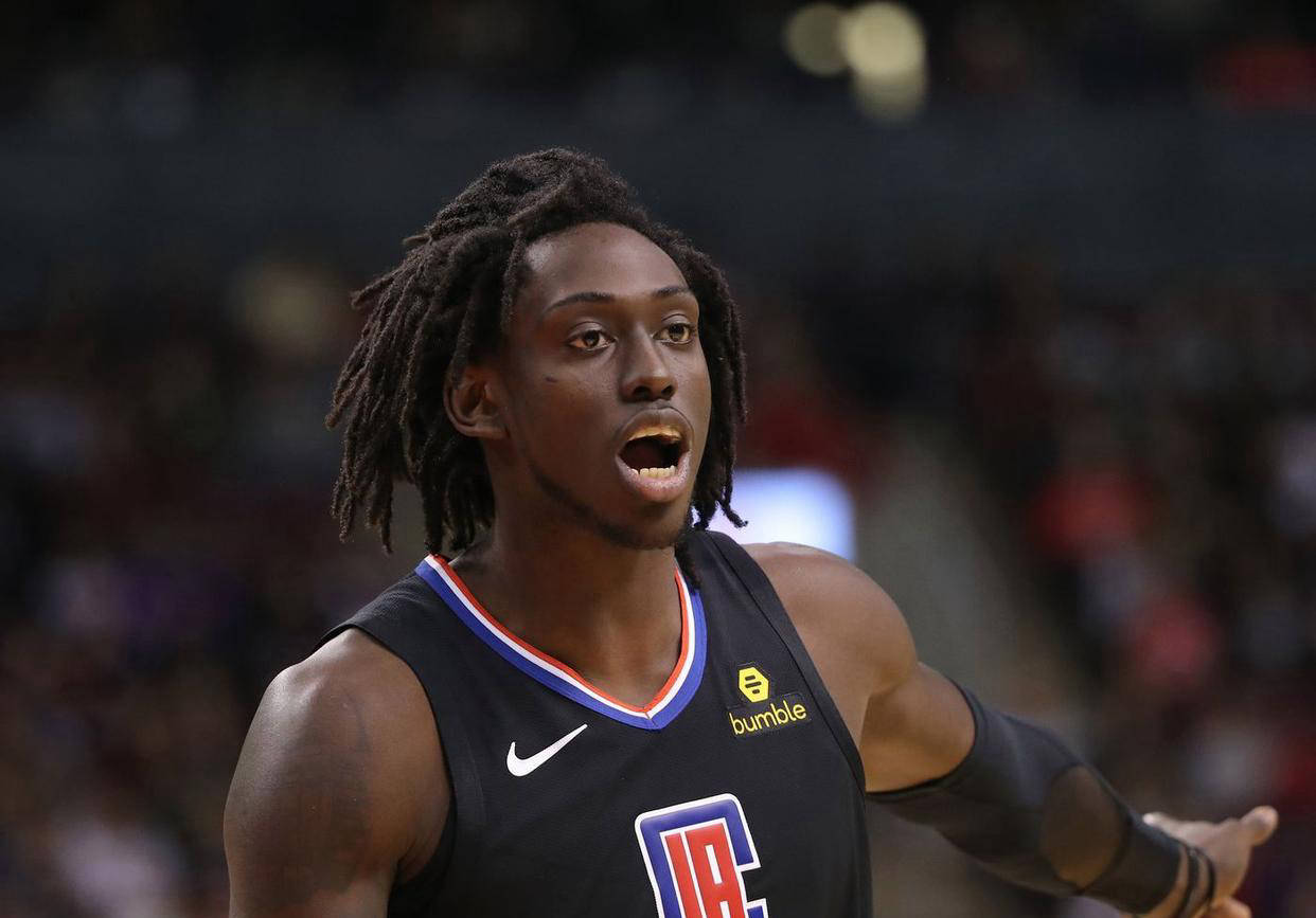 灰熊翻盘湖人B队,贝弗利制霸全场 灰熊翻盘湖人B队,贝弗利制霸全场