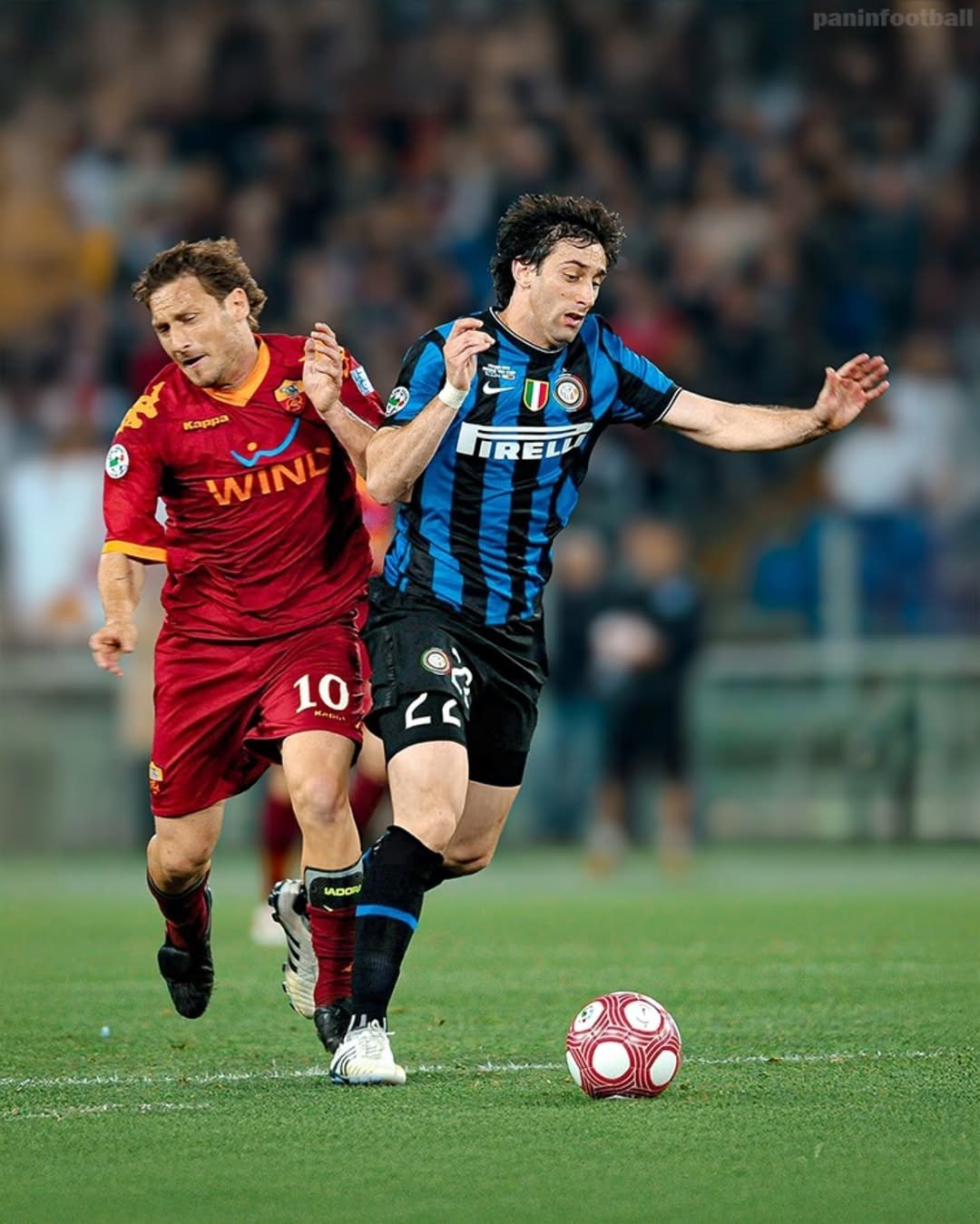 关于AC米兰完胜曼城,孔蒂绝境逆转的信息 关于AC米兰完胜曼城,孔蒂绝境逆转的信息