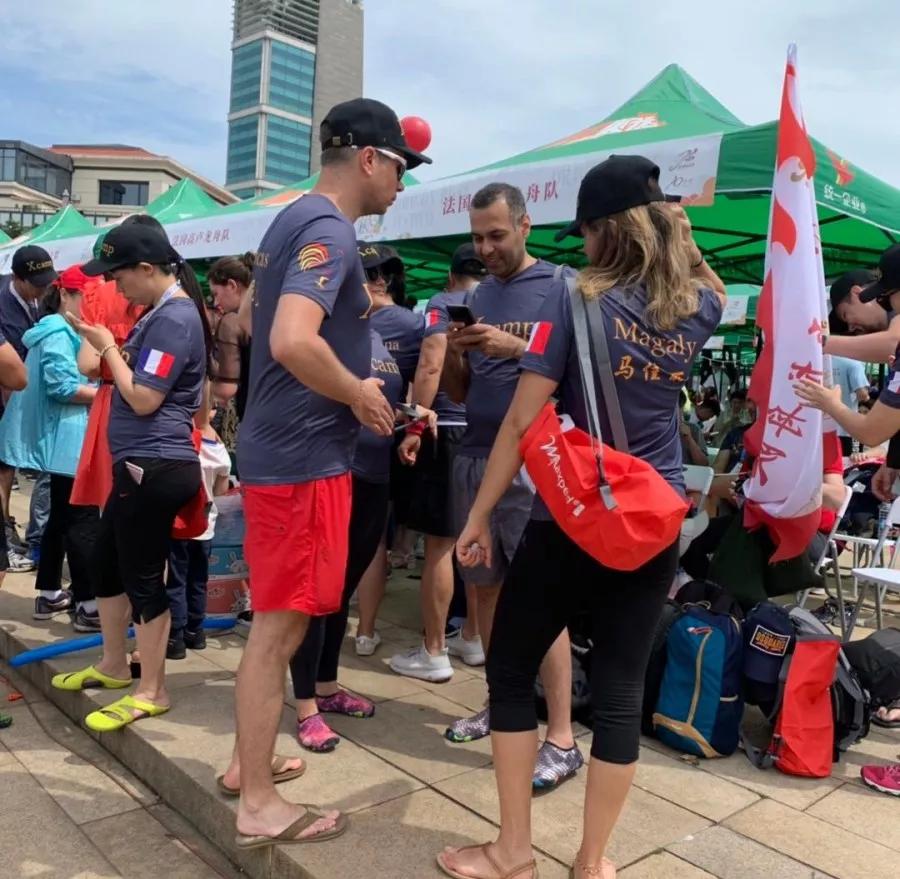 包含德国队碾压法国队,黄鸭组合扛起全队的词条 包含德国队碾压法国队,黄鸭组合扛起全队的词条