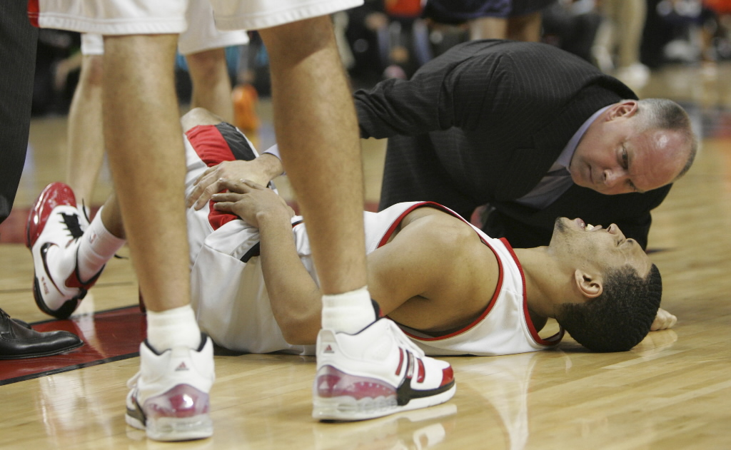 开拓者队球员因伤休战一段时间