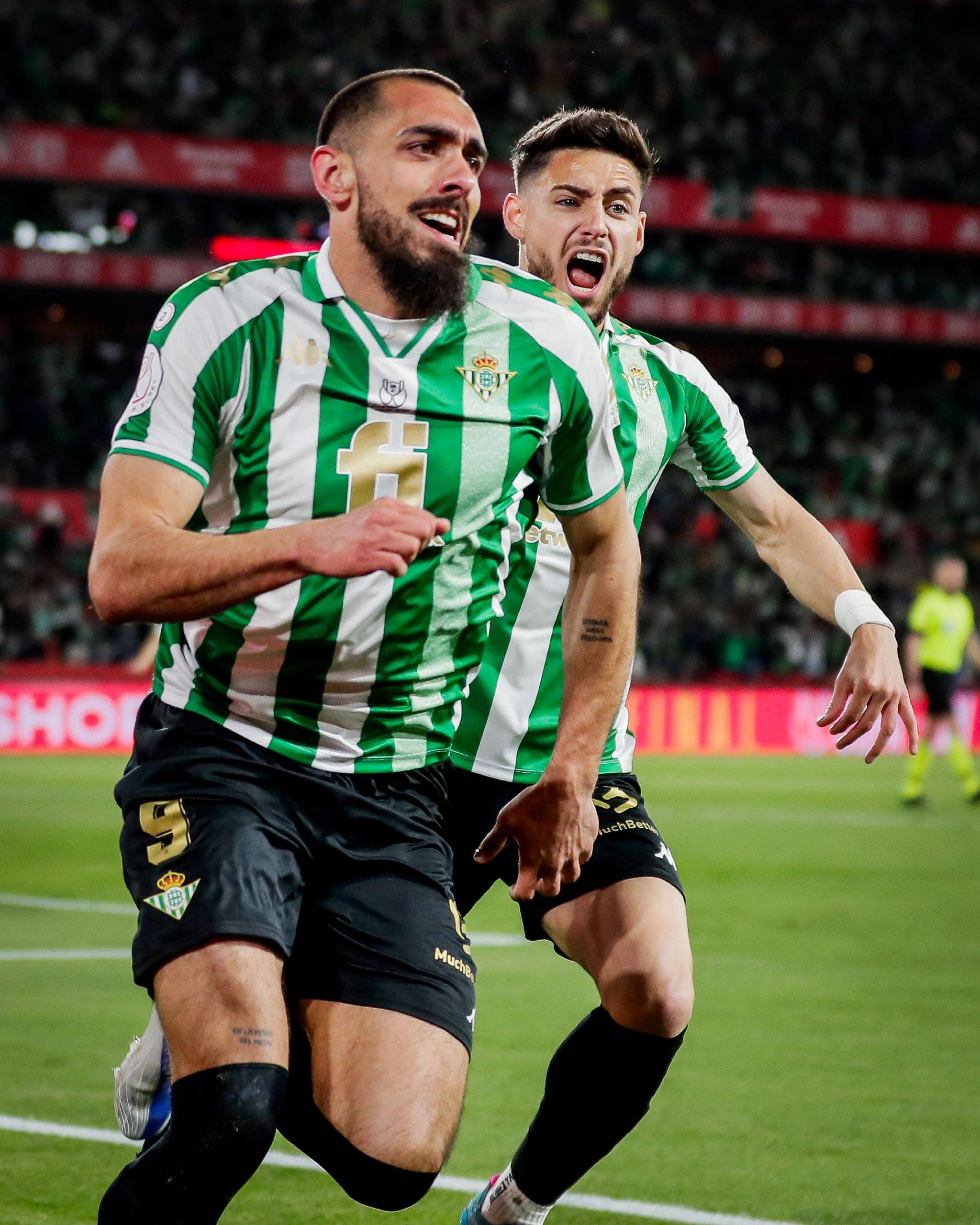 关于意大利职业足球联赛传来市场转会大动作!球员跳槽纷纷的信息 关于意大利职业足球联赛传来市场转会大动作!球员跳槽纷纷的信息