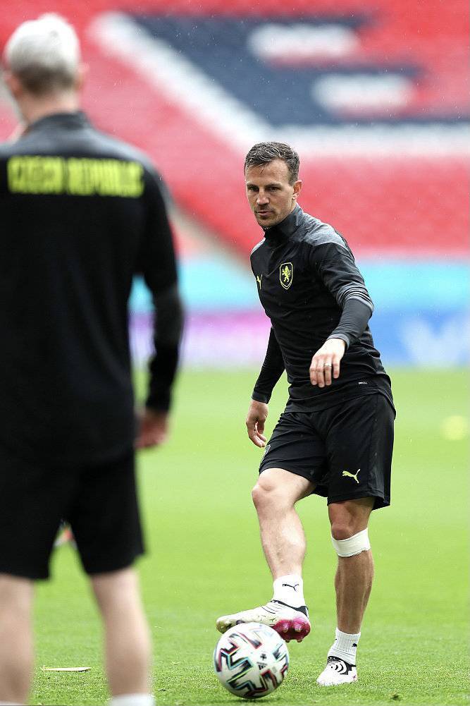 关于克罗地亚平波兰,出线形势悬而未决的信息 关于克罗地亚平波兰,出线形势悬而未决的信息