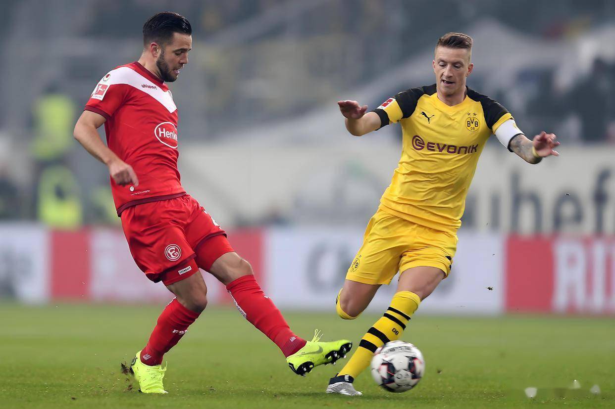 里尔队在客场比赛中展现出优异表现 里尔队在客场比赛中展现出优异表现