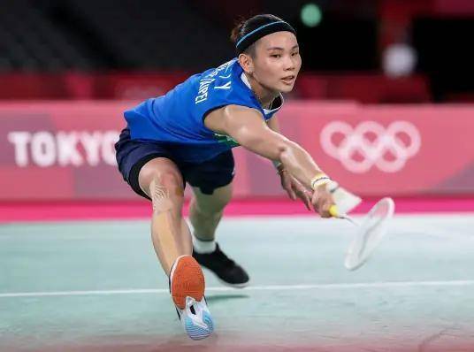 包含中国羽毛球队轻取印尼羽毛球队，戴资颖送出助攻的词条