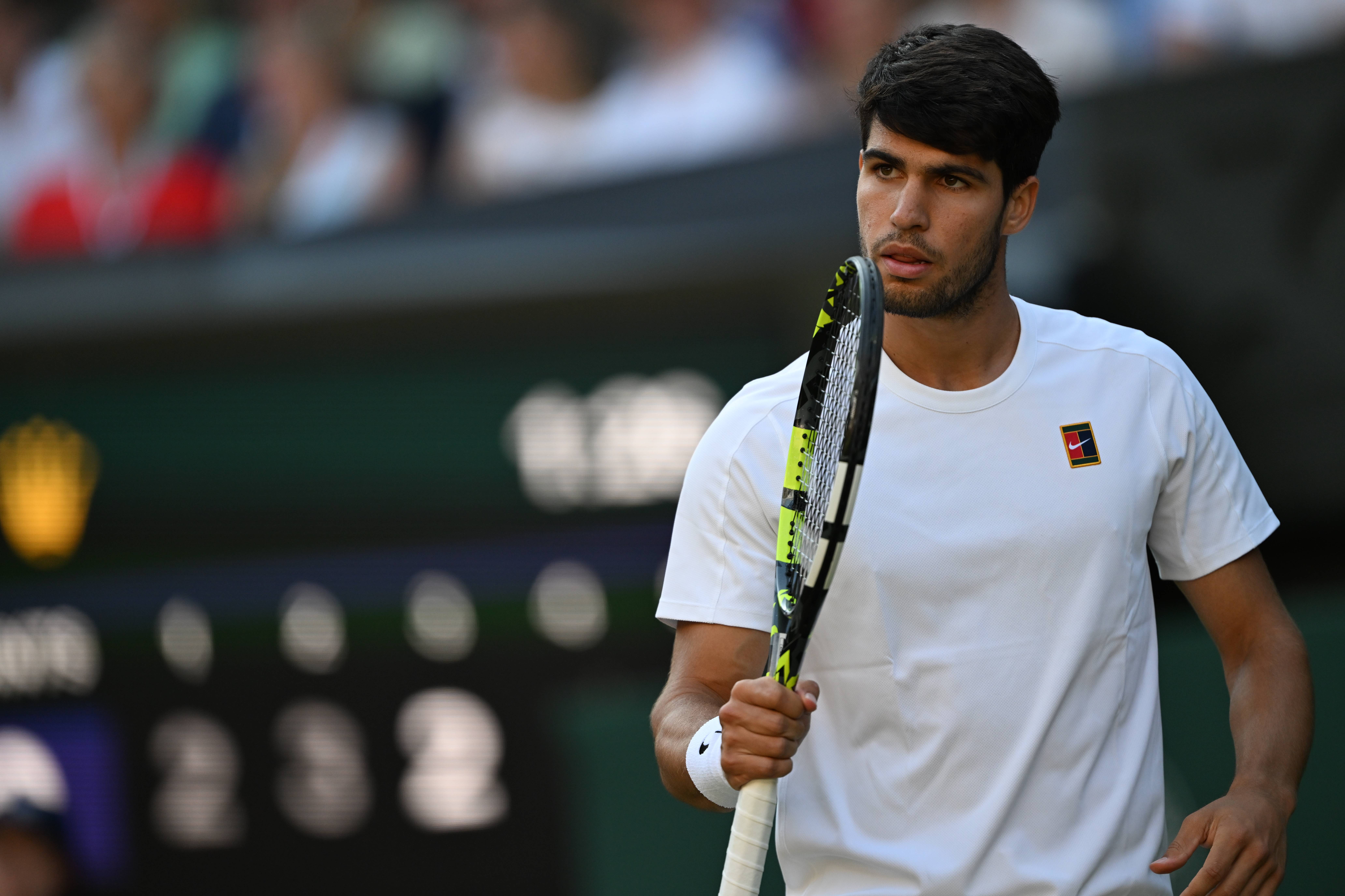 日本网球队横扫英国网球队，阿尔卡拉斯爆发神勇的简单介绍