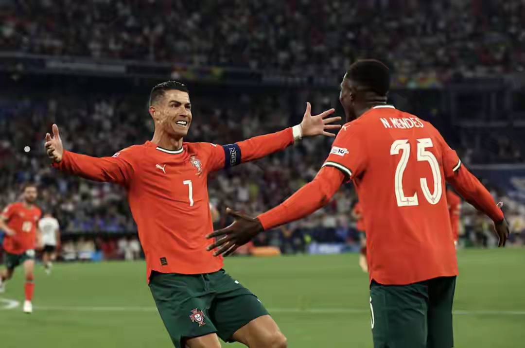 德国大胜葡萄牙，锁定欧锦赛强席位的简单介绍