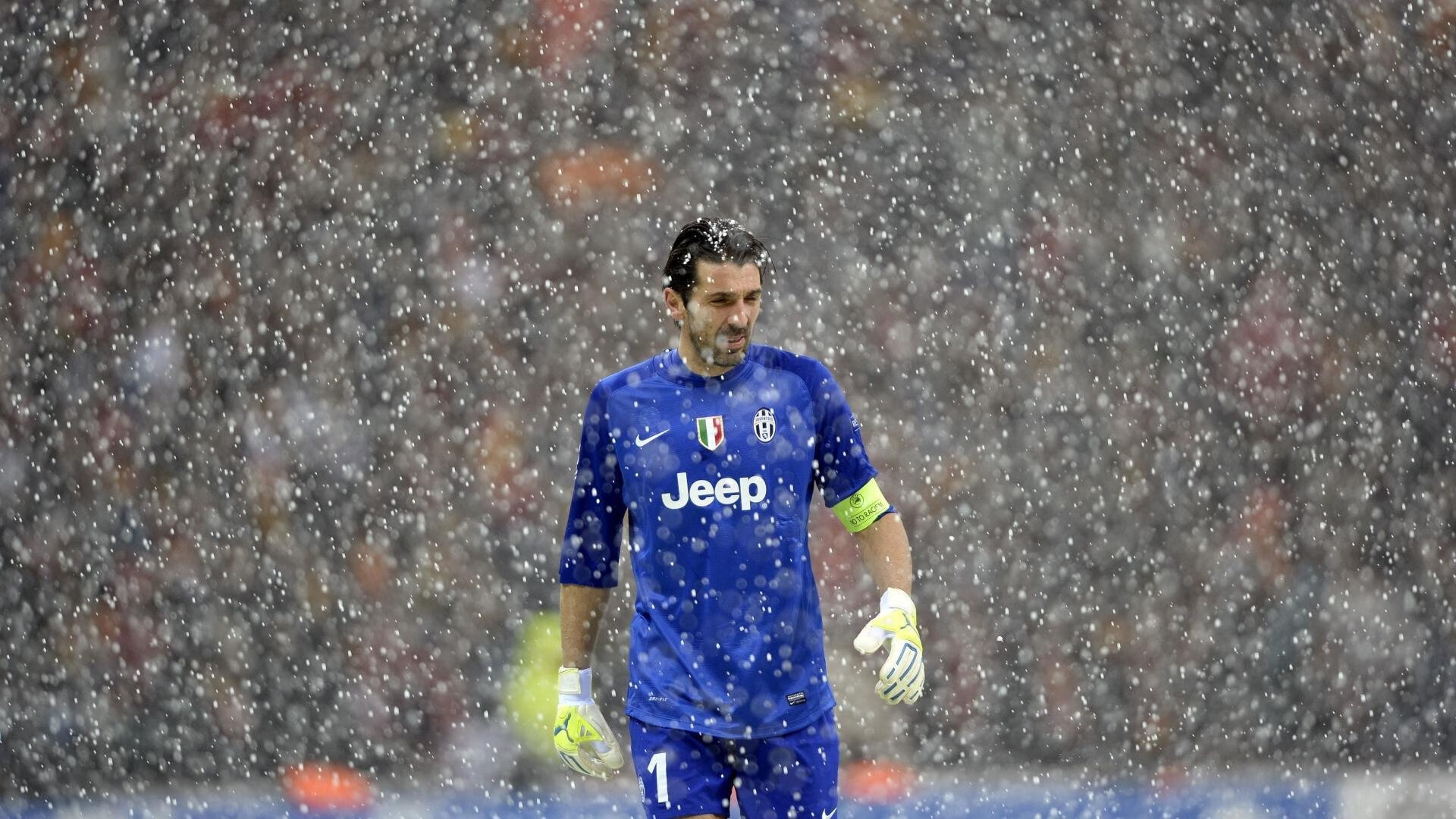 极速与荣耀，F1揭幕战风驰电掣，皇马欧战夜破局安塔利亚