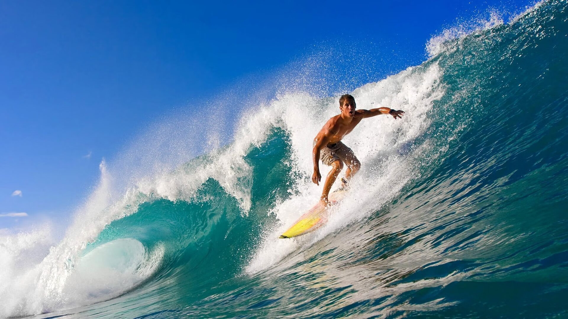 广厦强势晋级，恩比德状态火热，新赛季格局初显