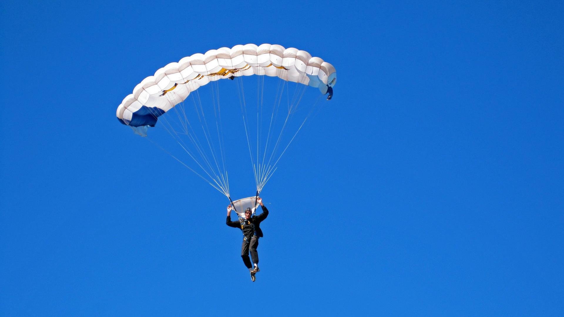 绝境狂澜，深圳队抢七战一波流带走快船，诠释东方韧性